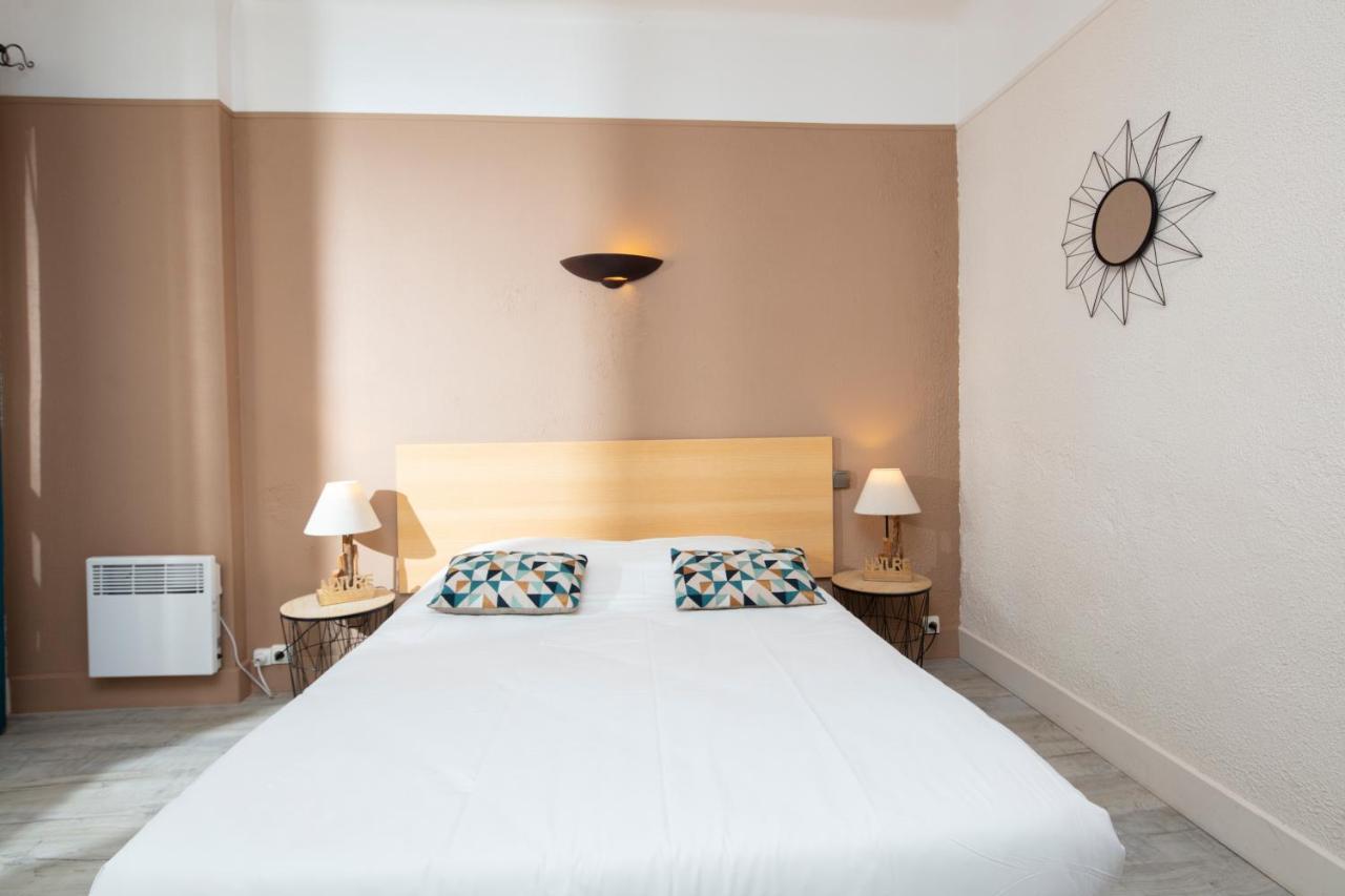 Hotel Les Rocailles Montagnac  Buitenkant foto