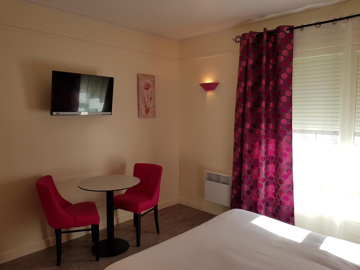 Hotel Les Rocailles Montagnac  Buitenkant foto